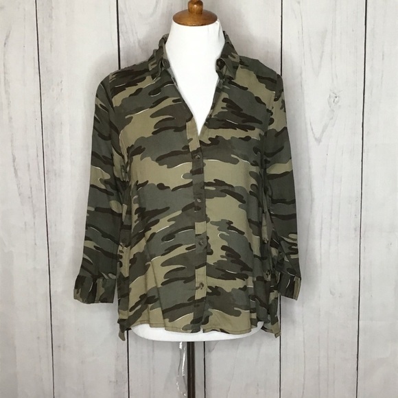 Susina‎ camoflauge button down long sleeve shirt - Picture 2 of 8